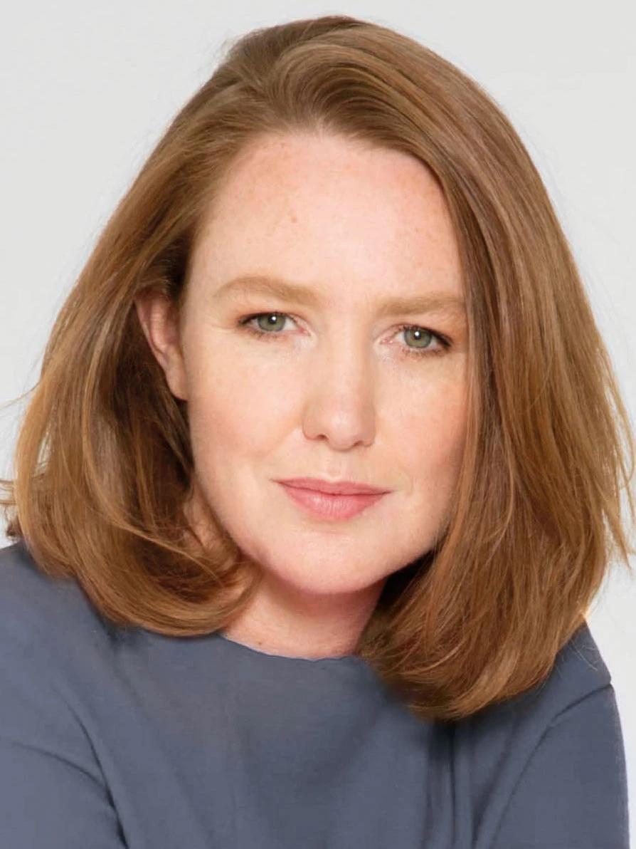 Paula Hawkins